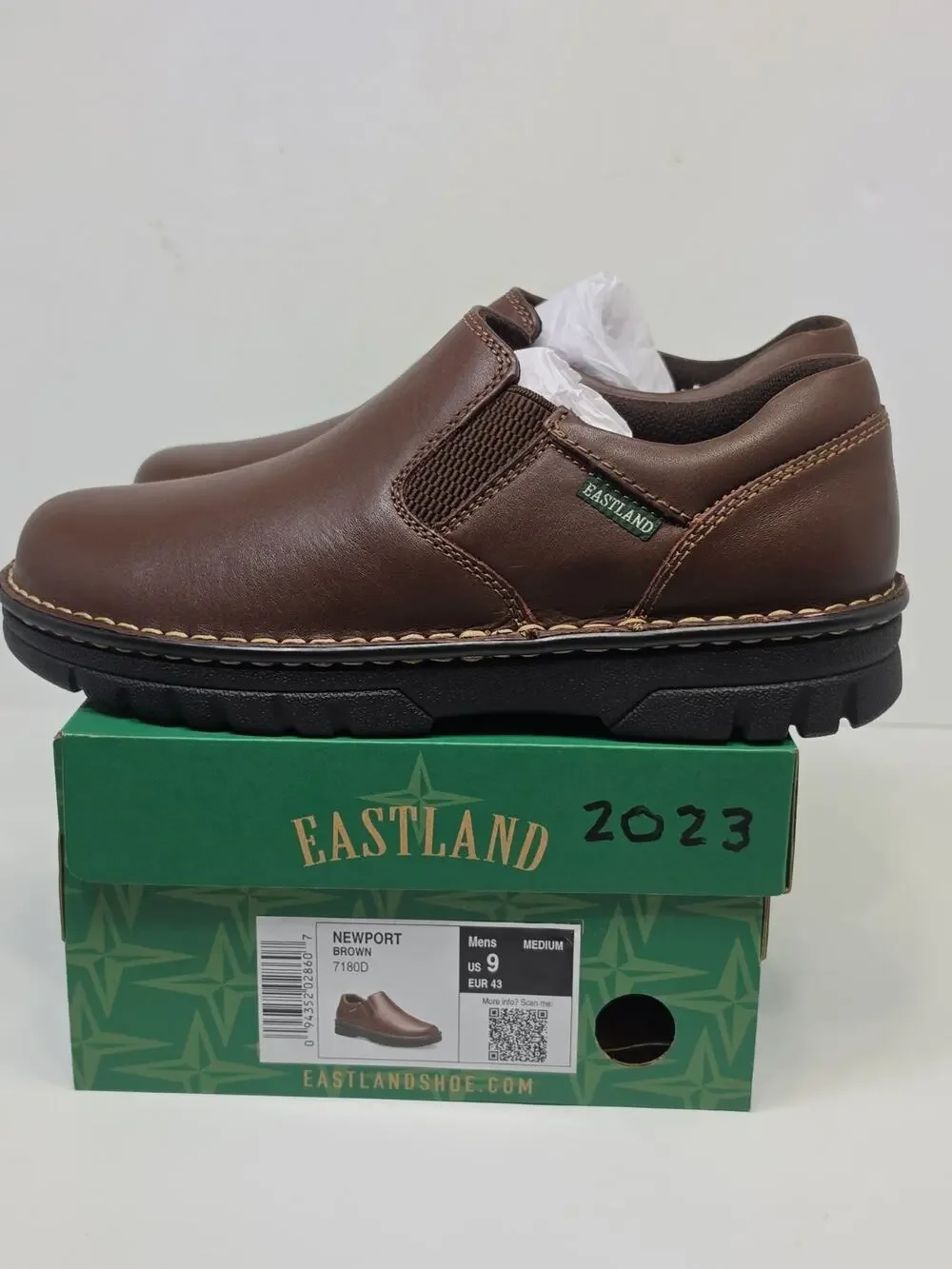 Eastland Dark Brown Newport Men’s Shoes US SIZE 9D 7180D NIB